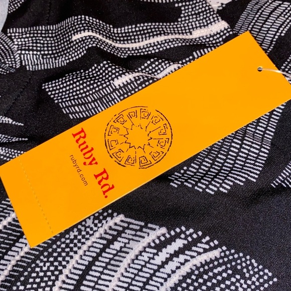 NWT Ruby Rd Knit Jungle Scoop Neck Sleeveless Hi-Low Shift Dress BLK/WHT SZ XL - Picture 6 of 8